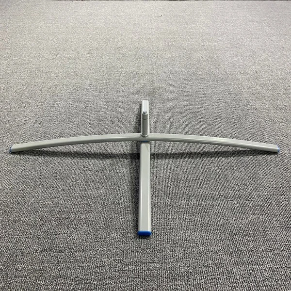 Bonn Croise Fillte Eacnamaíoch